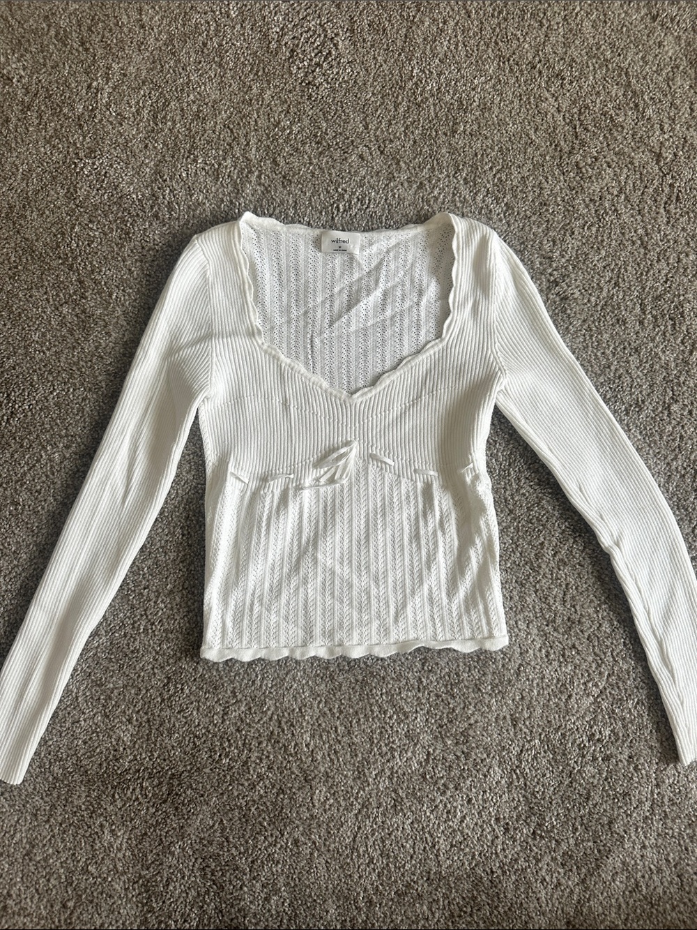 Aritzia Wilfred Soloist sweater
